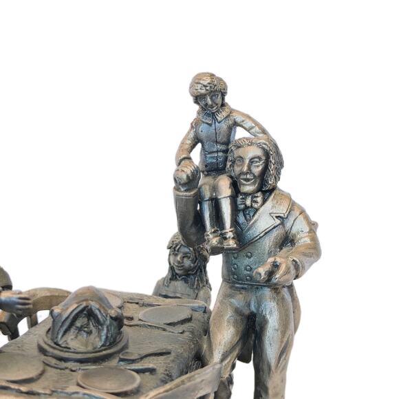 Tudor Mint Christmas Carol Pewter Figurine The Happy Ending Signed 706/5000 - Picture 6 of 14